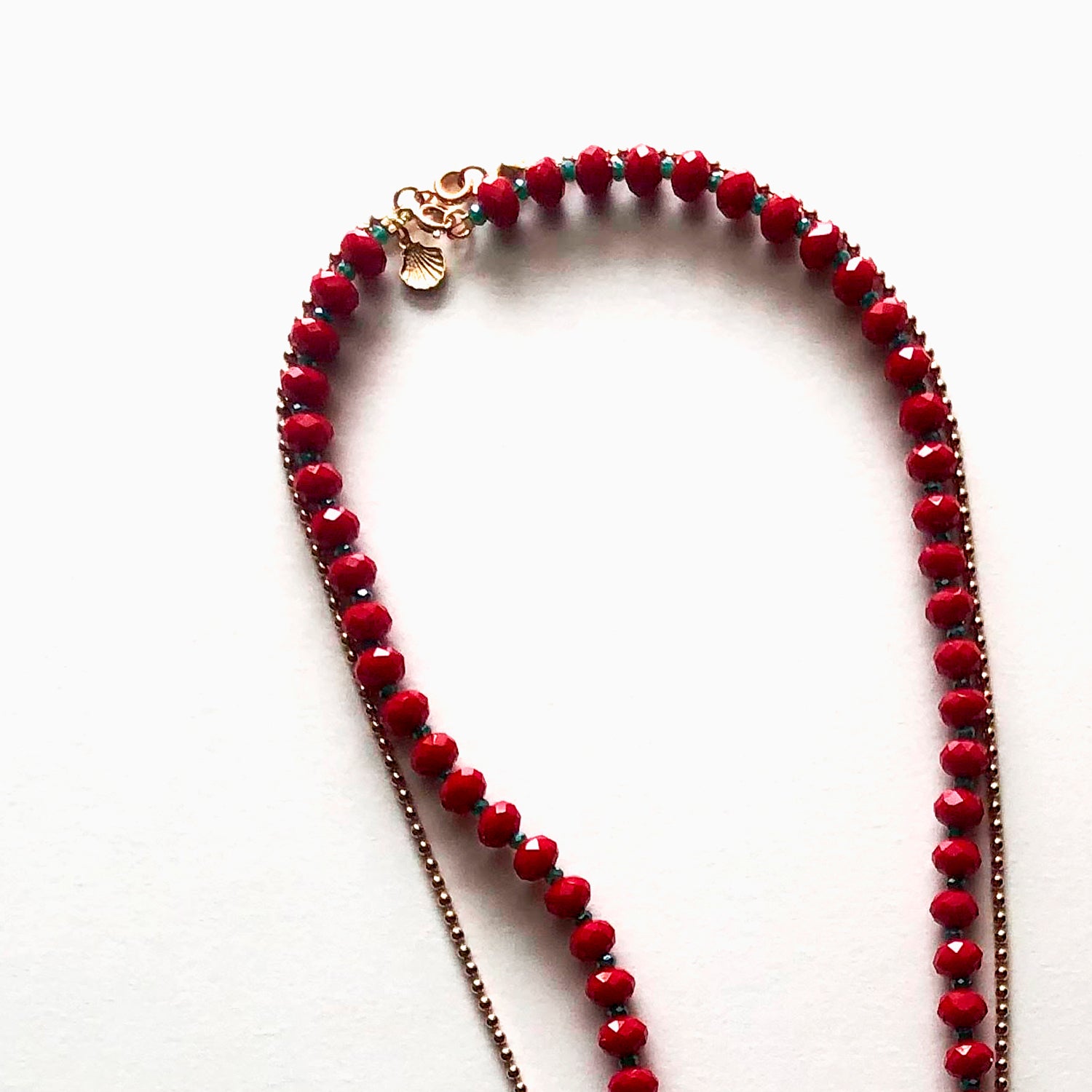 Conjunto de collar de cristal rojo y dragón