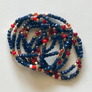 Pulseras de cristal azul y rojo