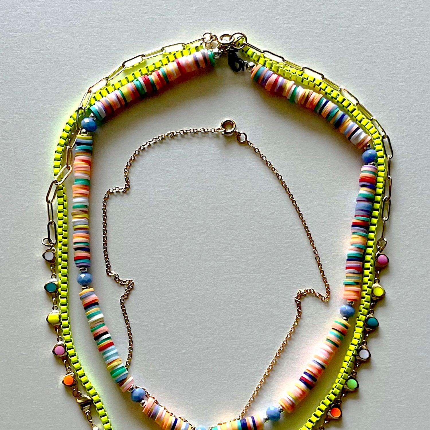 El collar de caramelos